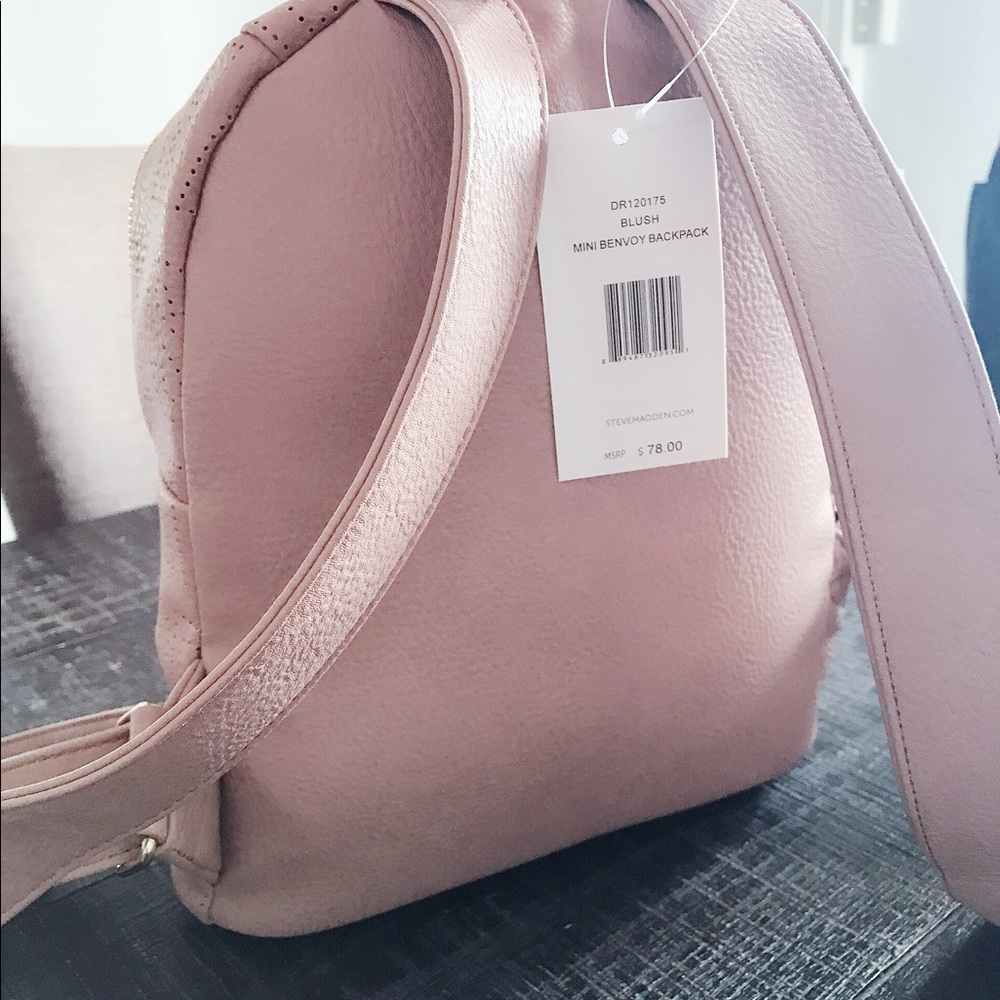 🌈RESTOCKED🌺 New Steve Madden mini backpack set - Picture 4 of 5